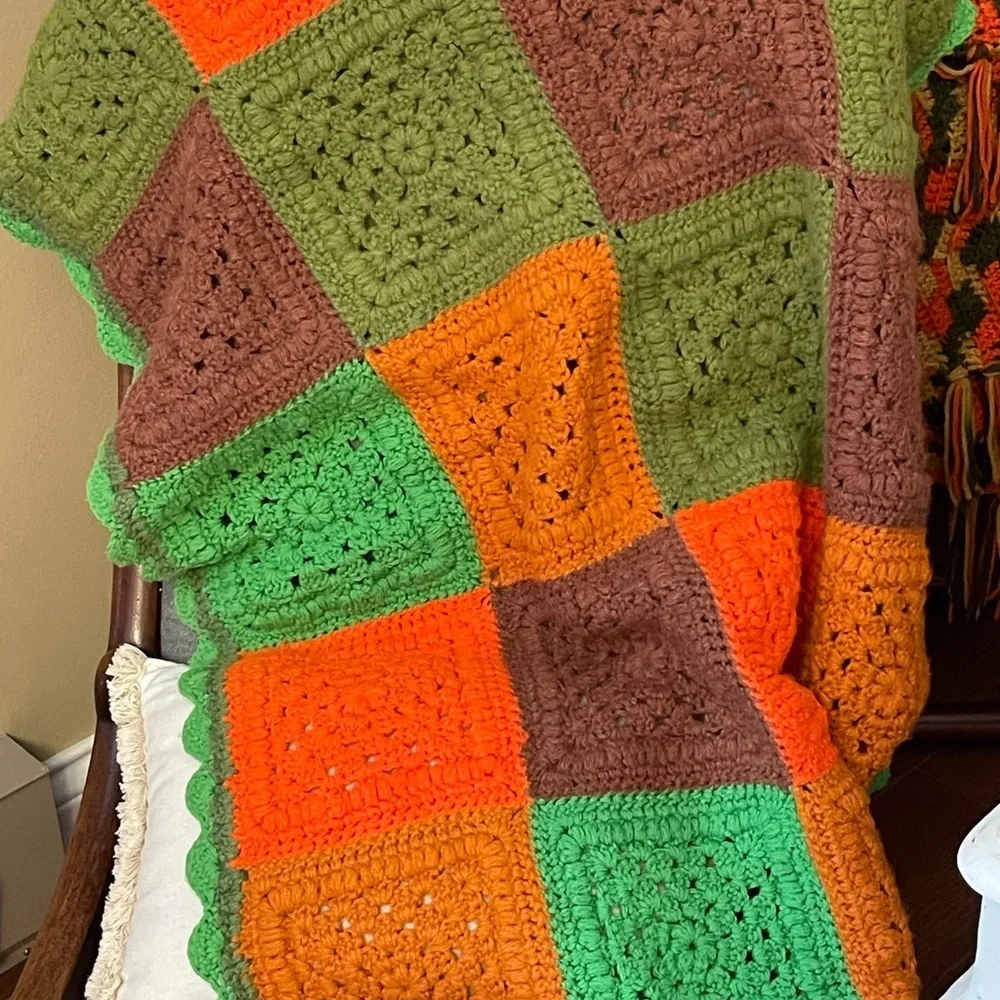 Vintage small lap afghan